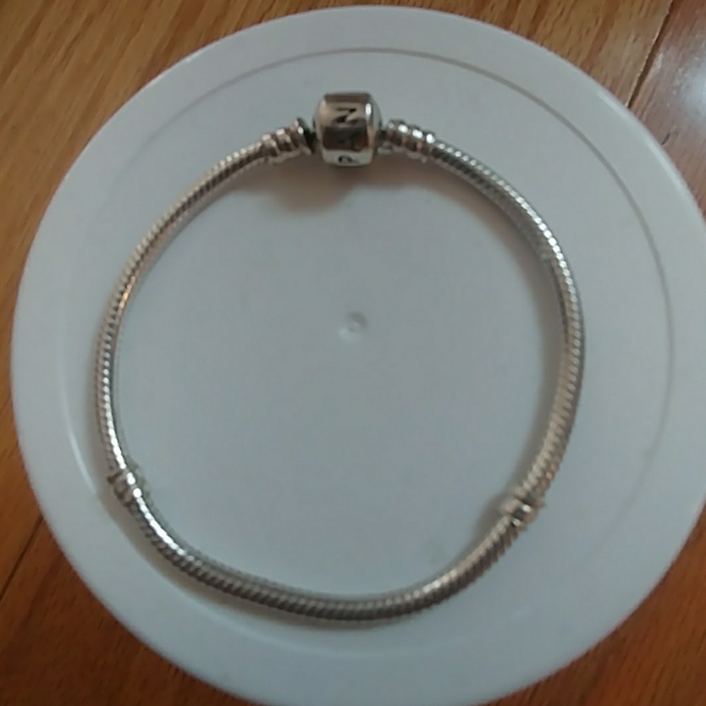 Pandora clasp bracelet